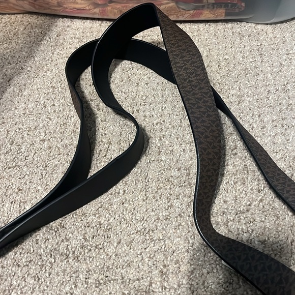 Michael Kors Belt - Picture 6 of 6